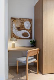 Queensbridge Luxury 2BR, Pool, Gym & Sauna - 6