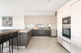 Award Winning Apartment St Julians - 8
