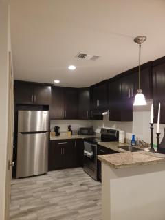 Quiet Executive 2BR in Eagle Pass - 8