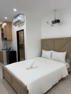Uh Homestay Thảo Điền - 4