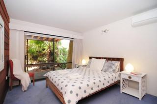 The Hideaway - beach home with large deck - Vincentia - 3