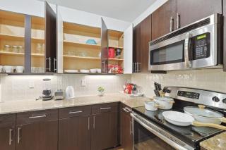 Luxurious 2B2B Near Toyota HQ The Star Legacy West - 3