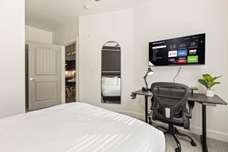 Lux 1B w Pool Near Toyota HQ The Star Legacy West - 6