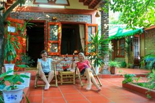 TAM FAMILY HOMESTAY and RESTAURANT - 5