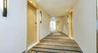 City Comfort Inn Guiyang Yan'an Middle Road Fountain Metro Station - 1