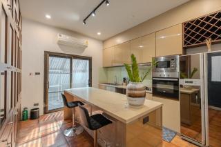 Thong Lo Private Pool Villa In Center Of Bangkok - 7