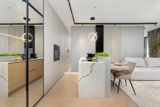 Elegant & Bright Apartment Janosika in Szczecin with Parking by Noclegi Renters - 6