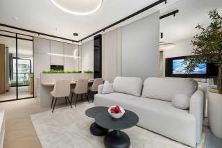 Elegant & Bright Apartment Janosika in Szczecin with Parking by Noclegi Renters - 3