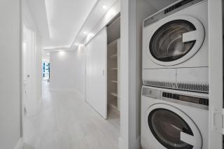 Bayview Brilliance - Miami - 9