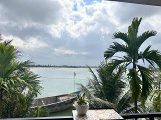 Autumn Bay Retreat - 9