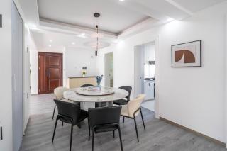 Tyms Xuhui Apt 3BR 2BA Residence near Xujiahui CBD - 1