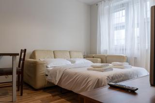 Twardowskiego Homely Apartment by BookingHost - 5