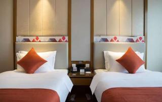 柏曼酒店 上海虹桥火车站国展中心店 - 6