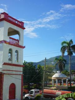Beautiful Oceanfront Apartment Private Balcony - 9