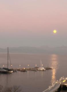 Confort et élégance au bord du lac Léman - 1