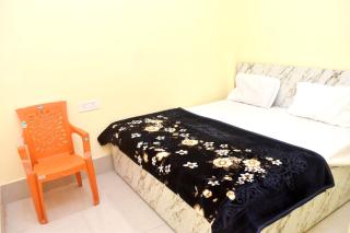 Shri Ladli Krishna Kunj Homestay 250 m NEAR Ram Mandir AYODHYA - 4