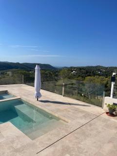 Luxury sea view apartment near Sitges - 1