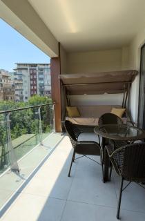 2-Bedroom Apartment with Spacious Park View Balcony - Parking - Vake, Tbilisi - 1