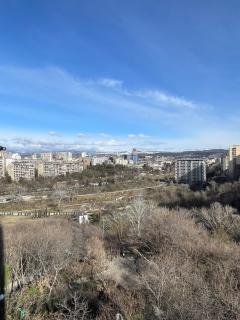 GG Home - 2-bedroom apartment at the Mziuri park - 1