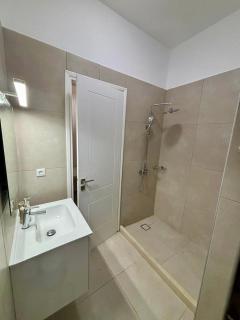 Elenitas Studio, steps to the Windmills, Fabrika & Little Venice - 5