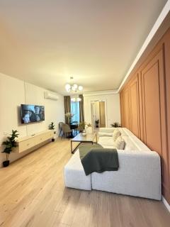 Suceava City Stay 1&2 Bdm Ava Towers by Glam Apartments - 4