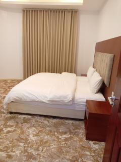 شقق القارات السبع المخدومة - 5