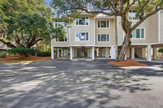 SG6B: 6B Seagrove Villa - 6