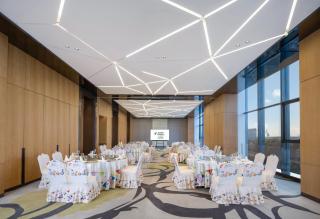 Holiday Inn Nanjing Harbour by IHG - 7