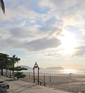 Excelente apto a 100 mts do mar - 8