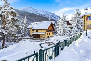 Hostdomus - Chalet Claviere - 9