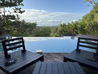 Villa Canopé - Piscine à débordement avec vue 180 - 0