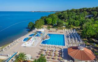 Awesome Stacaravan In Tar - 2