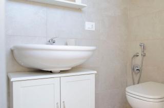 83 steps from the sea Sea-view terrace - 3