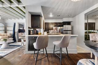 Peaceful Dallas Condo with Spacious Private Patio - 6