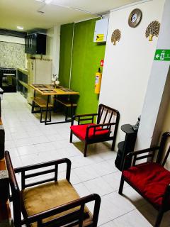 Apartamento Frente al Terminal de Armenia Q. - 4