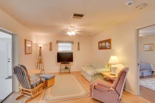 Bokeelia Retreat - Fishing Docks & Canals Nearby! - 5
