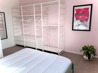 Pantone - Sarnico Color Suites - 1
