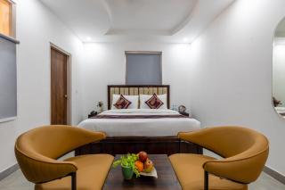 Hotel Park Tree I Sec-63A I Noida I Couple Friendly and Corporate Rooms available - 4