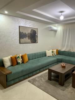 bel appartement juste à côté de McDonald's - 9