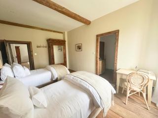 Les Manibelles Manor House Rental - 8