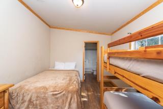 Jellystone Park Hill Country - 9