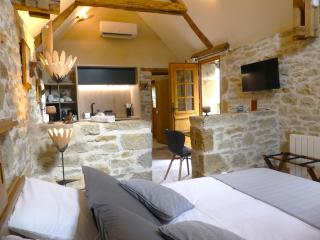 Studio Natur'ailes, Le Hameau du Quercy, romantique, campagne, piscine naturelle - 9