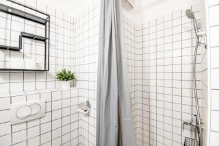 Cute Nest for Couples with AC - 1