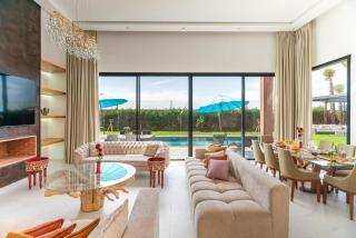 Luxury Villa with Breakfast & Padel Access - 4