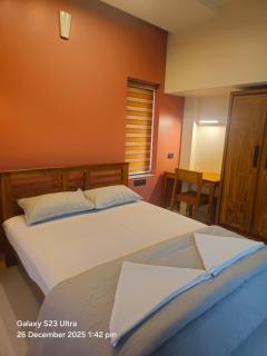 HrishiGuestSuites 1Bedroom Service Appartment - 4