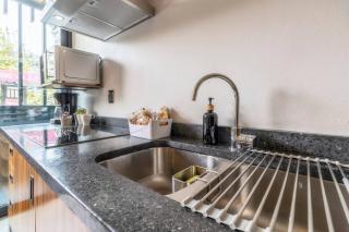 L101 New Building Studio Apt with AC Rooftop - 3