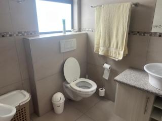 The Lofty-Nest of Leadwood Street - 1