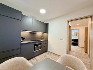 GG Apartment 7 - 7