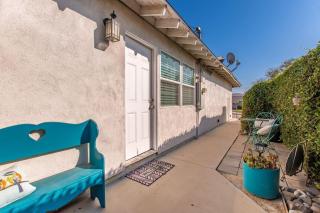 Cozy Villa with Spa, Fireplace, Kitchen, Yard, BBQ - 2