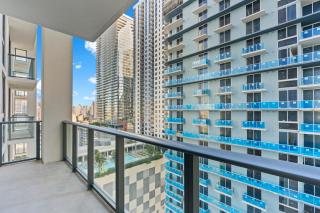 Elegant Condo at Crosby Miami Worldcenter W Rooftop Pool & Fitness Center - 7